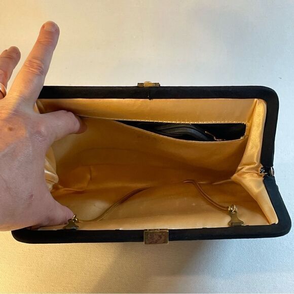 Vintage Garay black snap jaw clamshell evening bag gold hardware & change purse - Picture 7 of 10